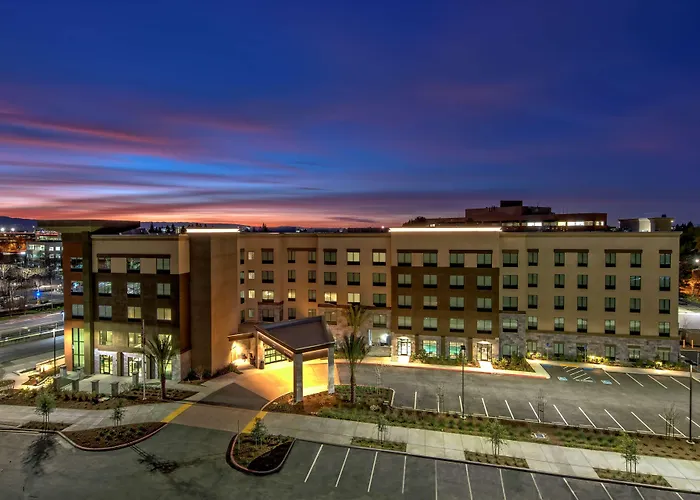Hampton Inn & Suites San Jose Airport
